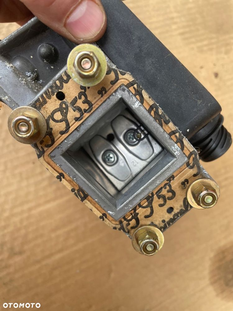 przepływomierz powietrza bmw e36 1.6 316 i m43 1734651 - 3