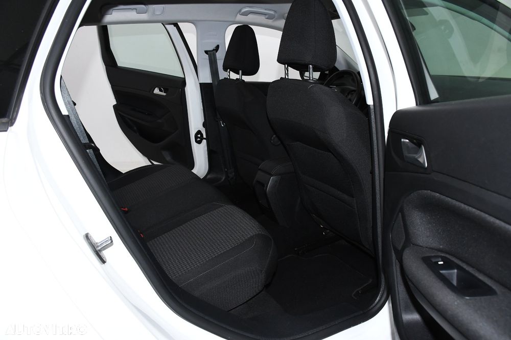 Peugeot 308 PureTech 110 Stop & Start Active - 11