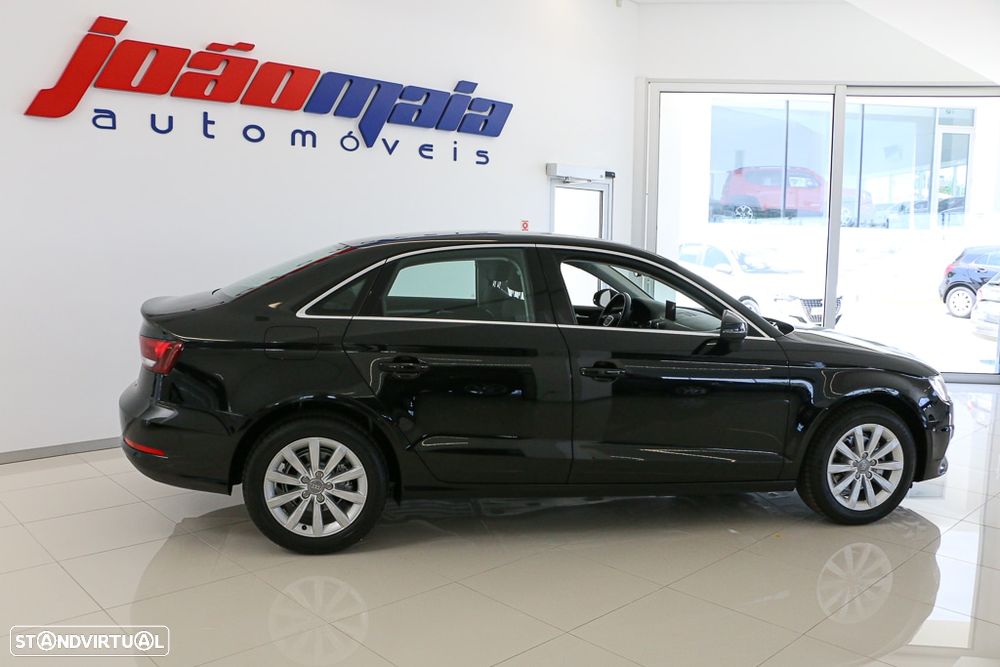 Audi A3 Limousine 1.6 TDI Advance - 8