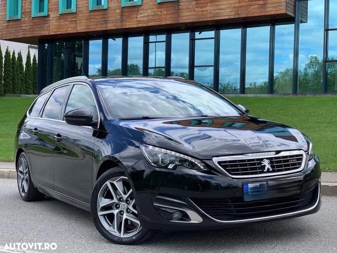 Peugeot 308 - 1