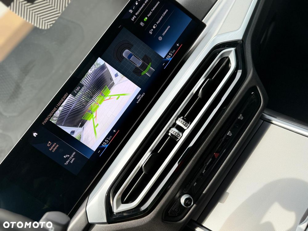 BMW Seria 3 320d xDrive Edition M Sport Shadow - 28