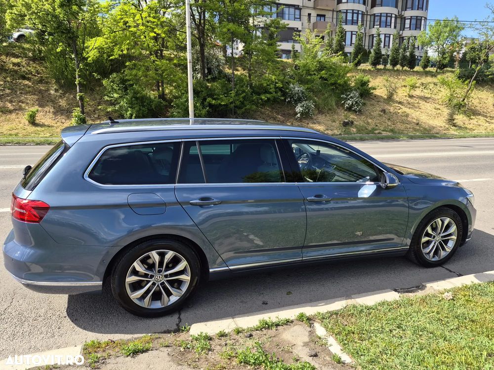 Volkswagen Passat 2.0 TDI DSG Comfortline - 2