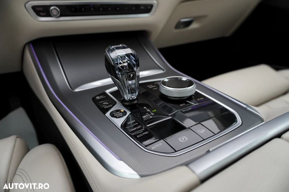 BMW X5 xDrive40i xLine - 17