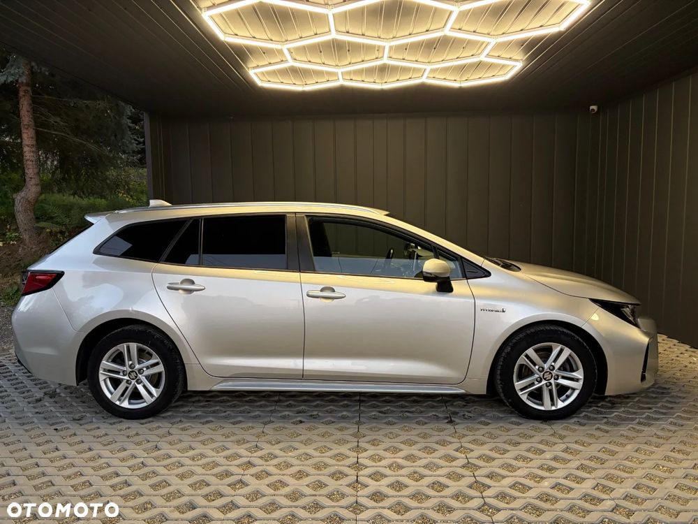Suzuki Swace 1.8 Hybrid Premium Plus CVT - 8