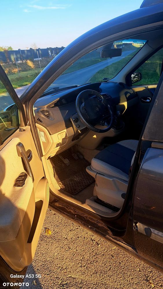 Renault Grand Scenic Gr 2.0 16V Emotion - 13