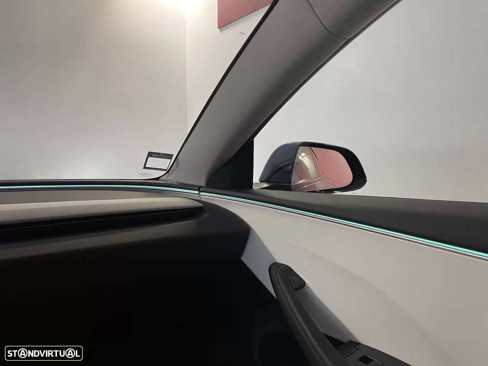 Tesla Model 3 - 45