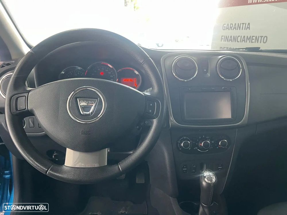 Dacia Sandero 1.5 dCi Stepway - 10