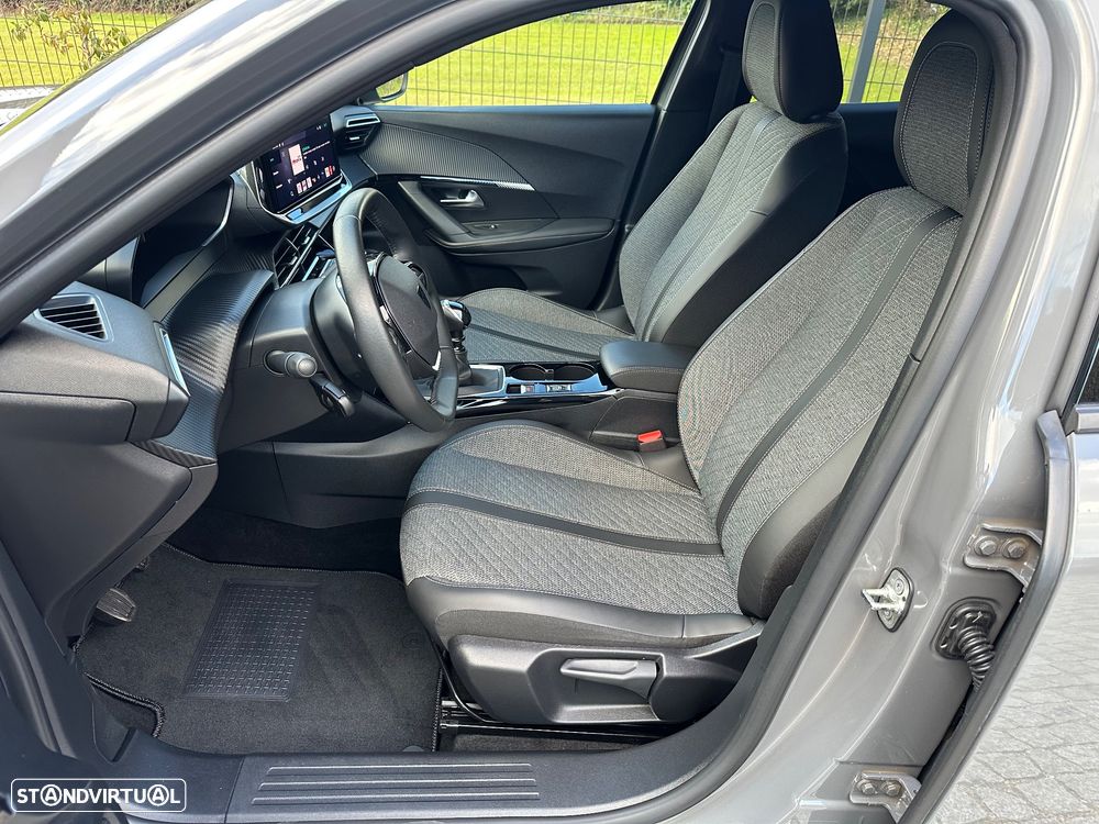 Peugeot 2008 1.2 PureTech Allure Pack - 5