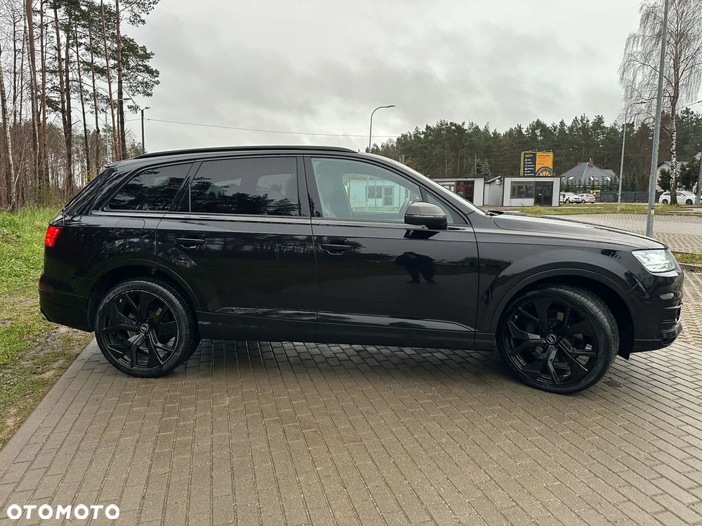 Audi Q7 - 7