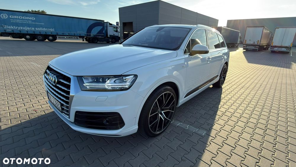 Audi Q7 - 5