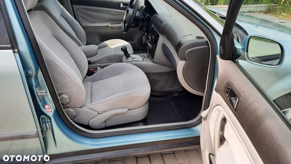 Volkswagen Passat - 7