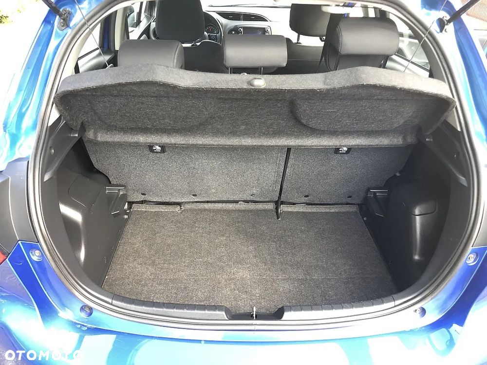 Toyota Yaris 1.5 Premium - 31