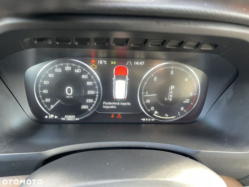 Volvo XC 90 D5 SCR AWD Inscription - 9