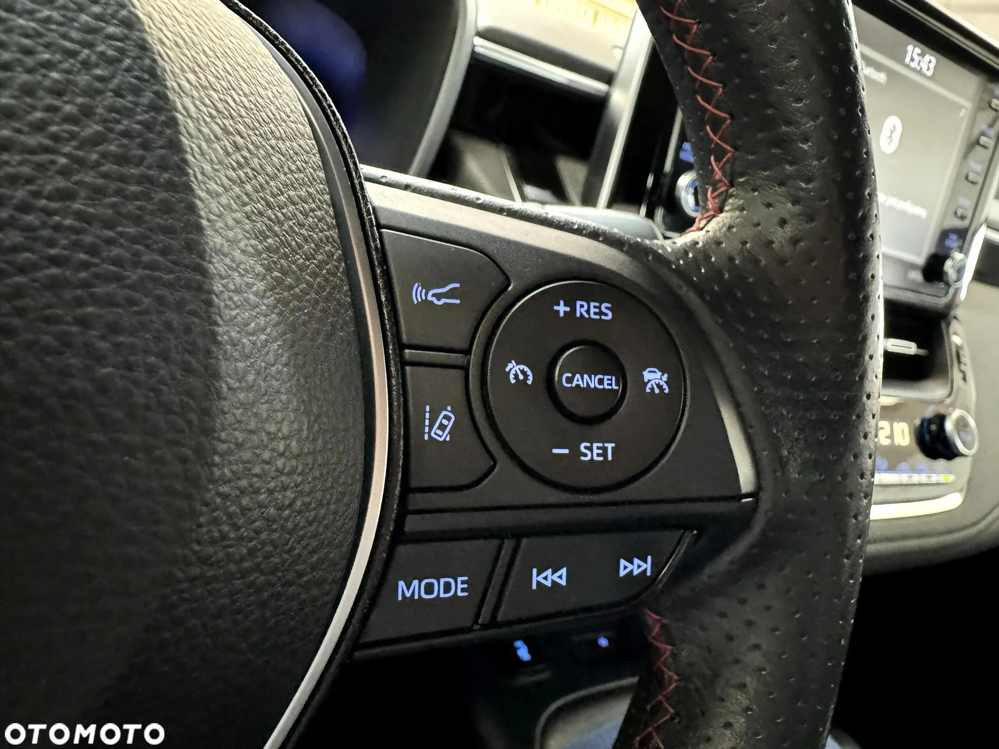 Toyota Corolla 1.8 Hybrid GR Sport - 26