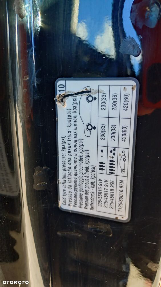Kia Carens 1.7 CRDi XL 7os - 15