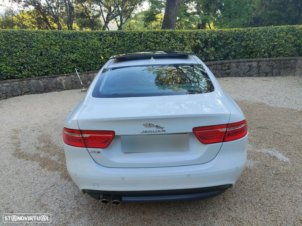 Jaguar XE 20d Aut. Prestige - 9