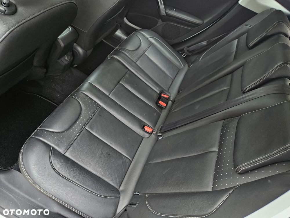 Peugeot 2008 e-HDi FAP 115 STOP & START Allure - 16