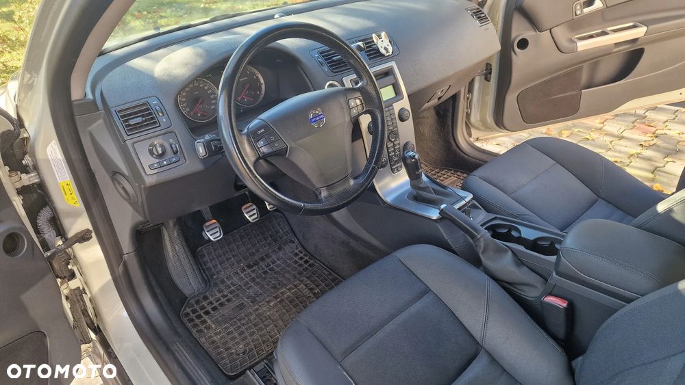 Volvo C30 2.0 Momentum Euro5 - 11