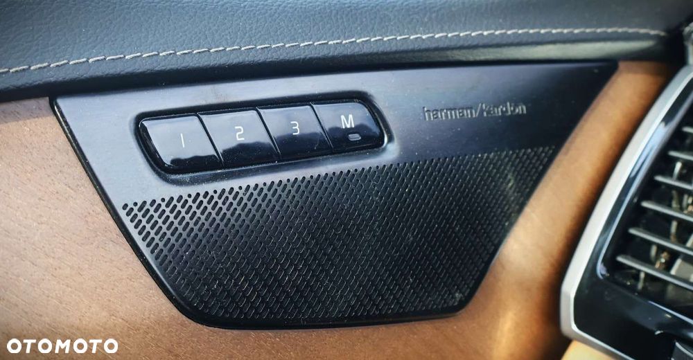 Volvo XC 90 - 34