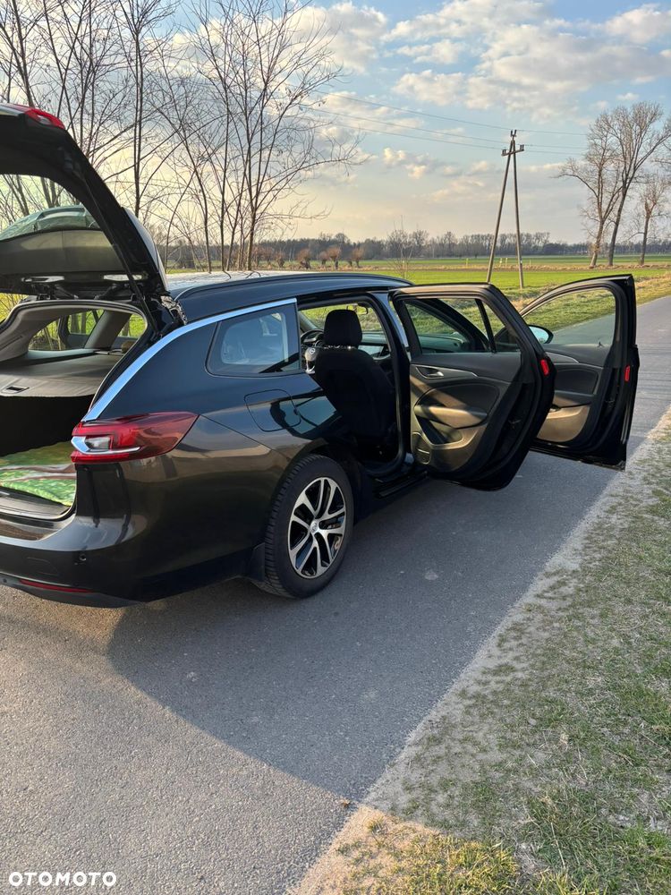 Opel Insignia - 11