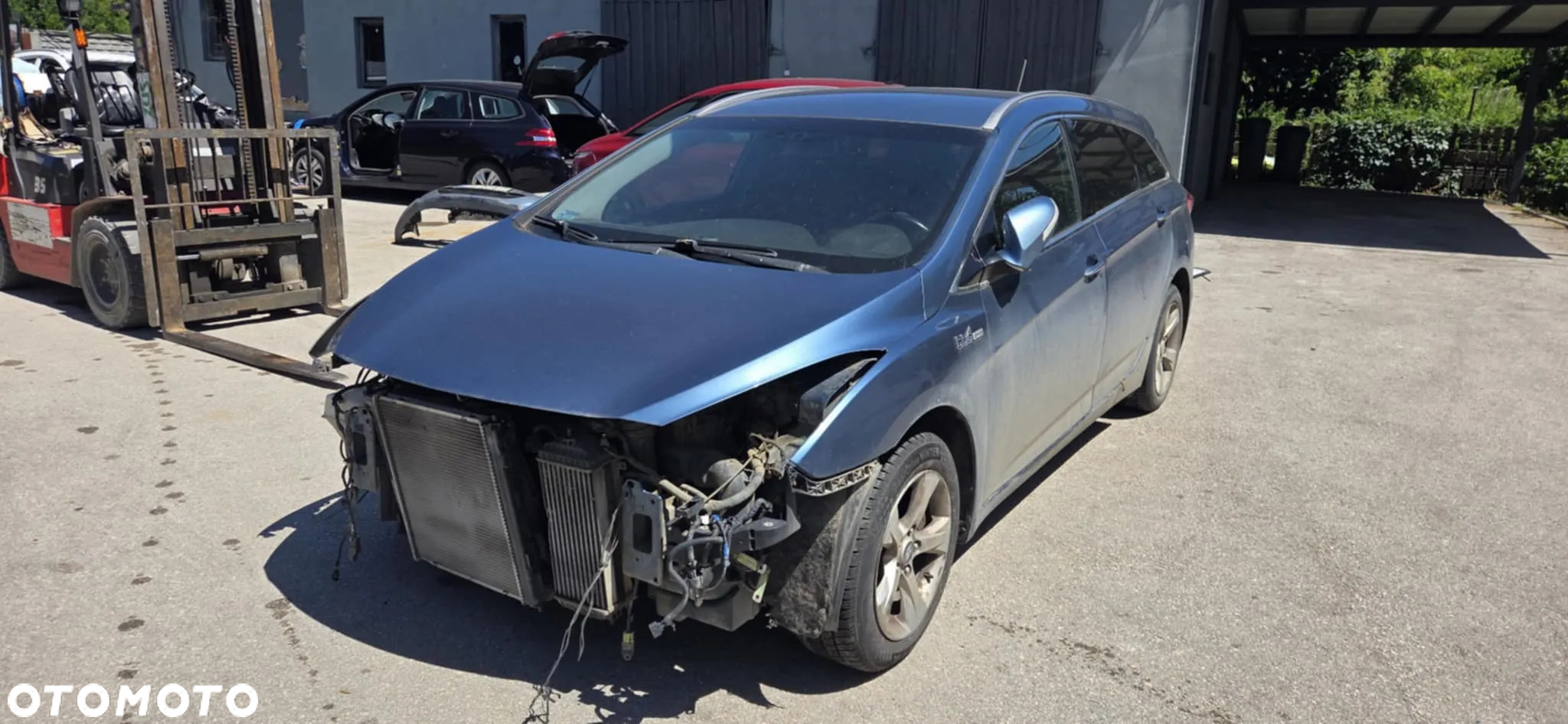 HYUNDAI I40 YU6 maska pokrywa silnika - 3