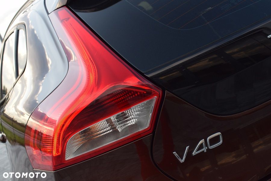 Volvo V40 Cross Country D3 Drive-E SCR Dynamic Edition - 28