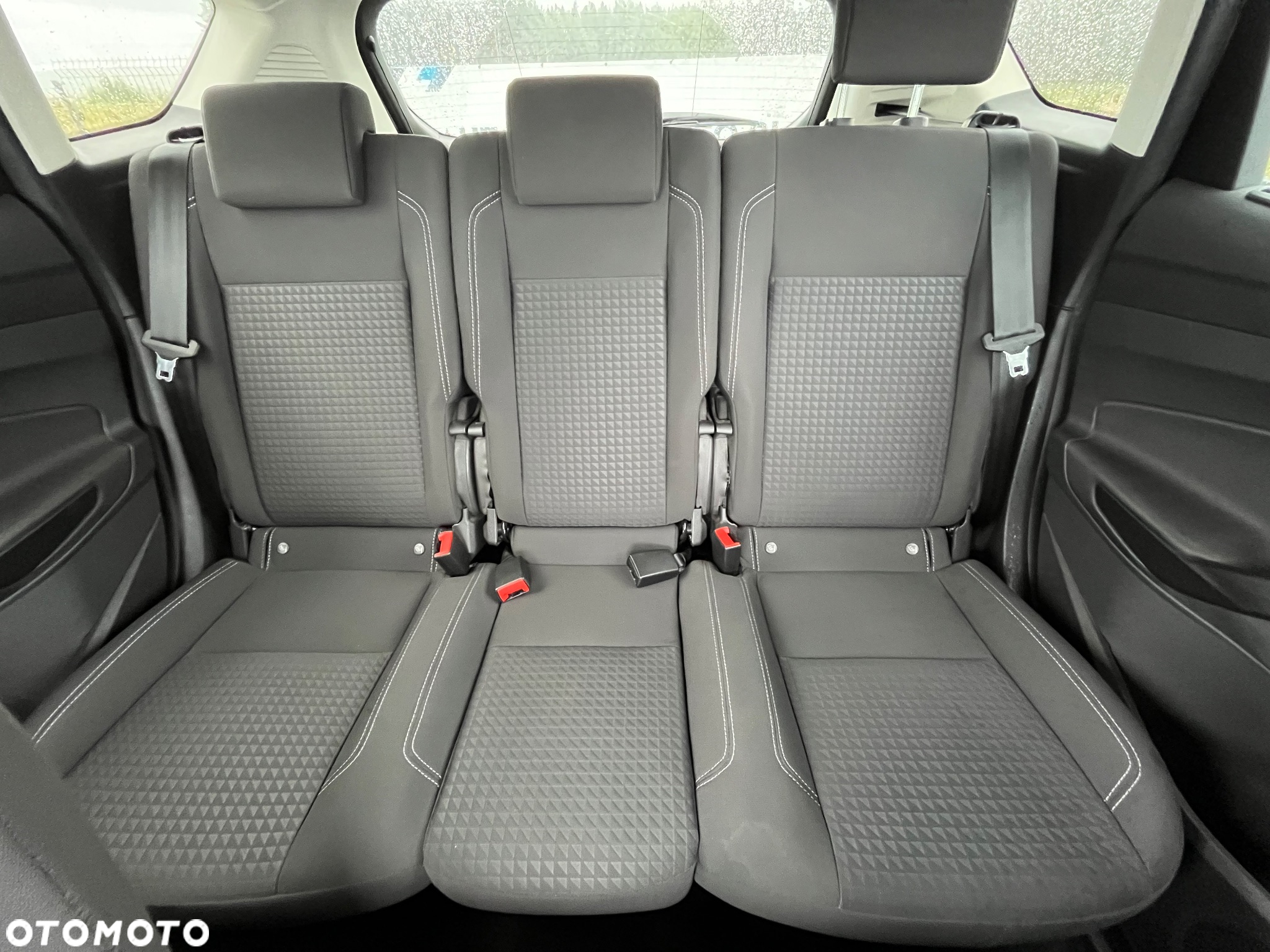 Ford C-MAX 2.0 TDCi Start-Stop-System COOL&CONNECT - 12