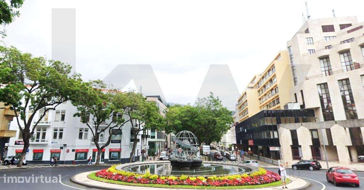 Estacionamento Coberto – Avenida do Infante | Edifício Executive - Grande imagem: 4/14