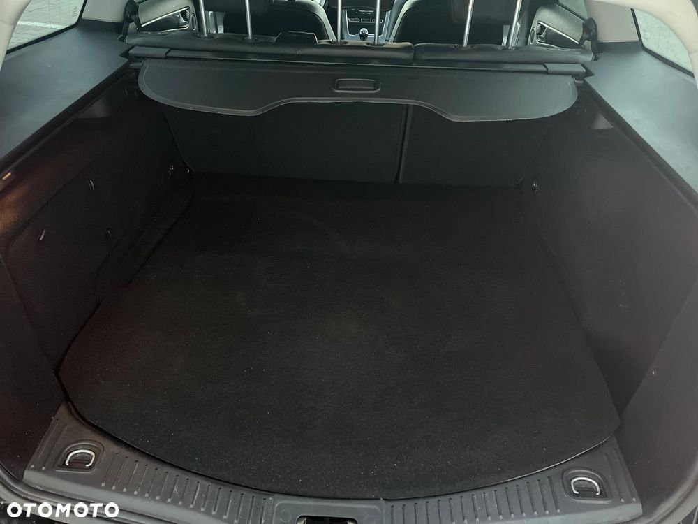Ford Mondeo 2.0 TDCi Champions Edition - 22