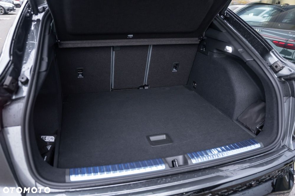 Audi Q3 Sportback - 9