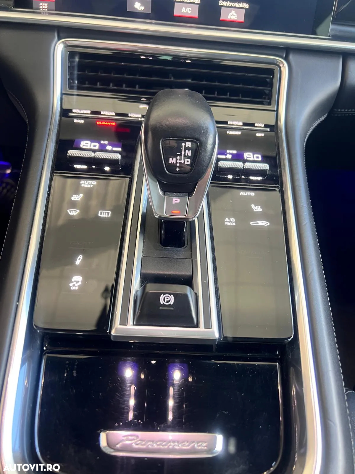 Porsche Panamera - 19