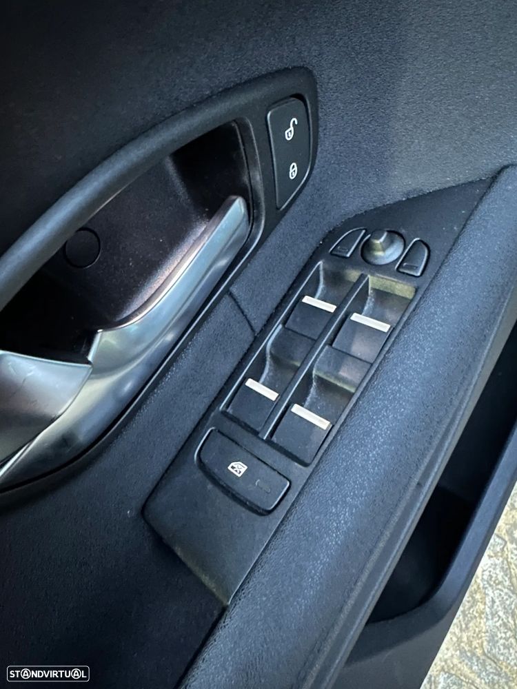 Land Rover Range Rover Evoque eD4 SE Dynamic - 16