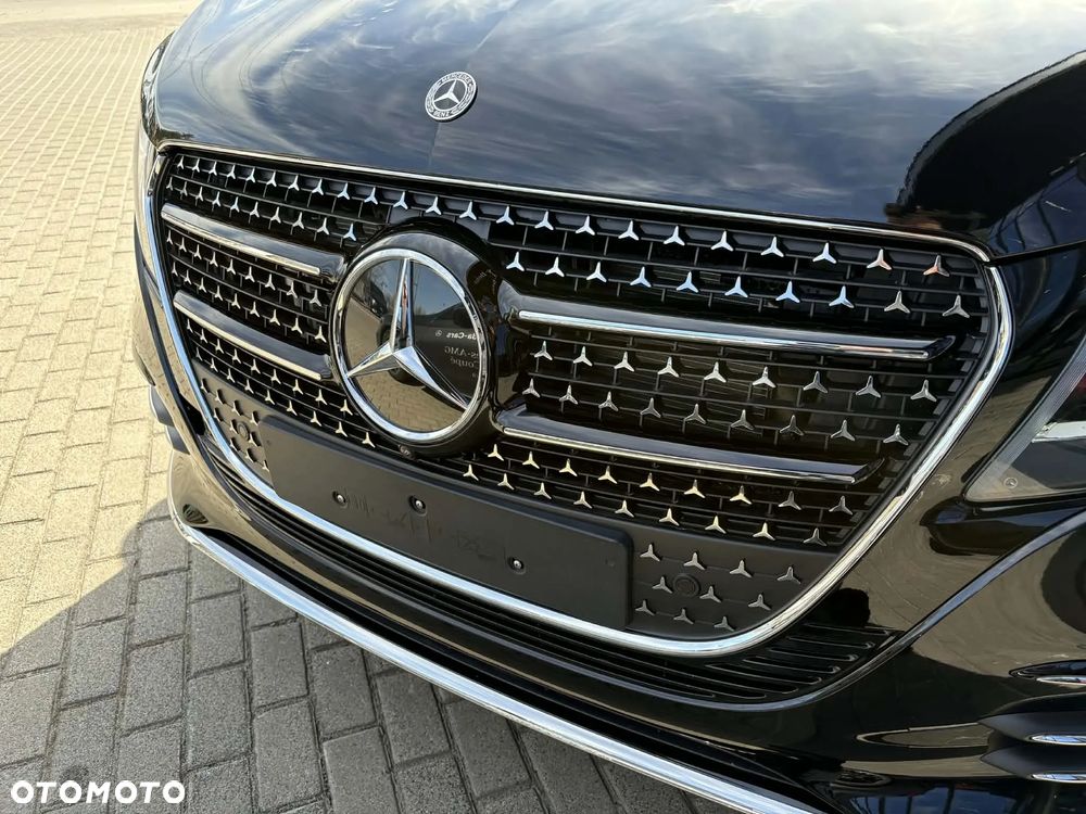 Mercedes-Benz Klasa V 300 d 4-Matic 9G-Tronic Exclusive (d³ugi) - 19