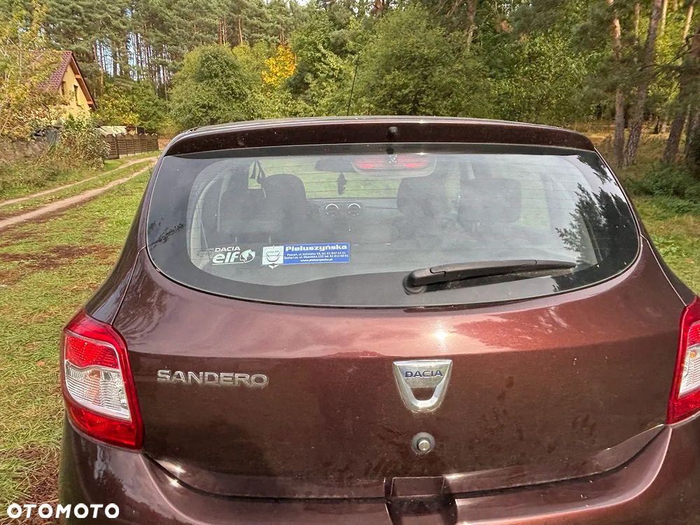 Dacia Sandero 1.2 16V Laureate - 4