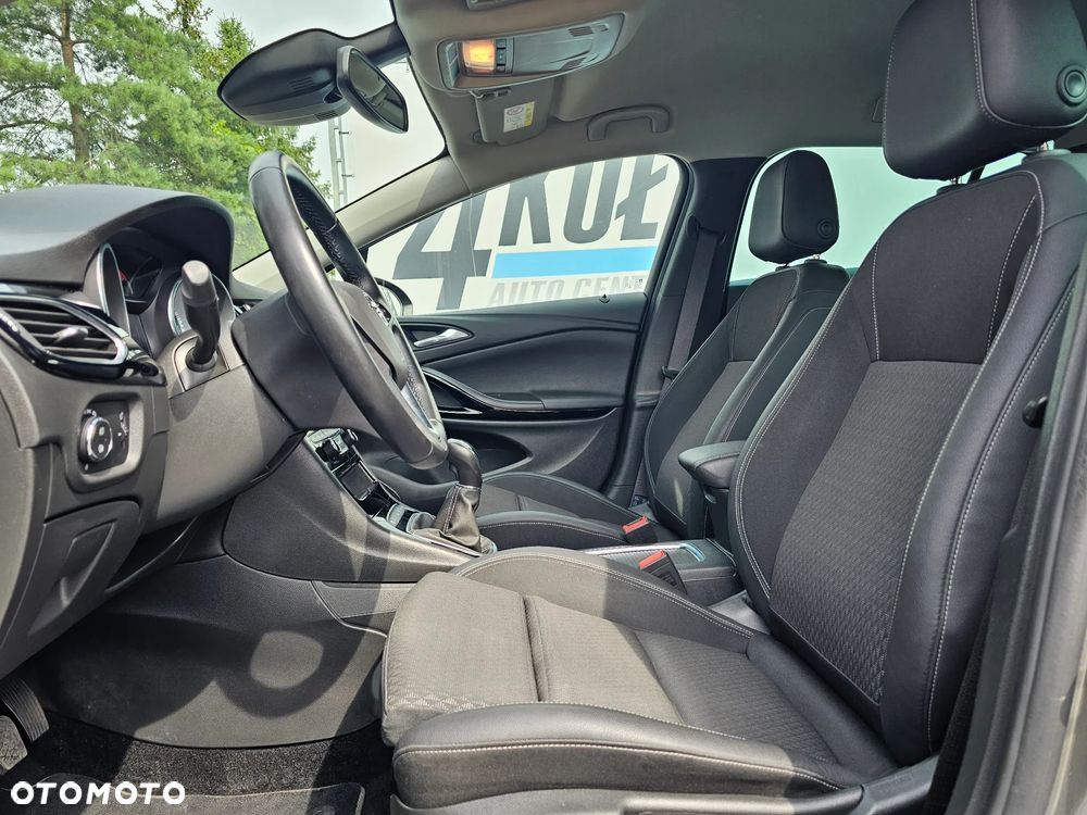 Opel Astra 1.4 Turbo Sports Tourer Innovation - 18