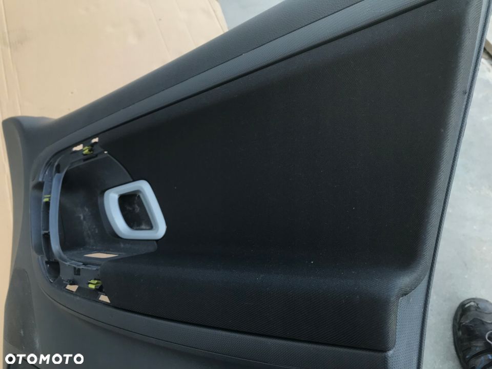 Tapicerka SKODA ROOMSTER boczek drzwi prawych przednich 5J7867012 - 8
