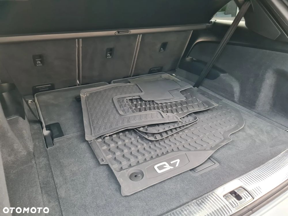Audi Q7 50 TDI mHEV Quattro S Line Tiptr - 23