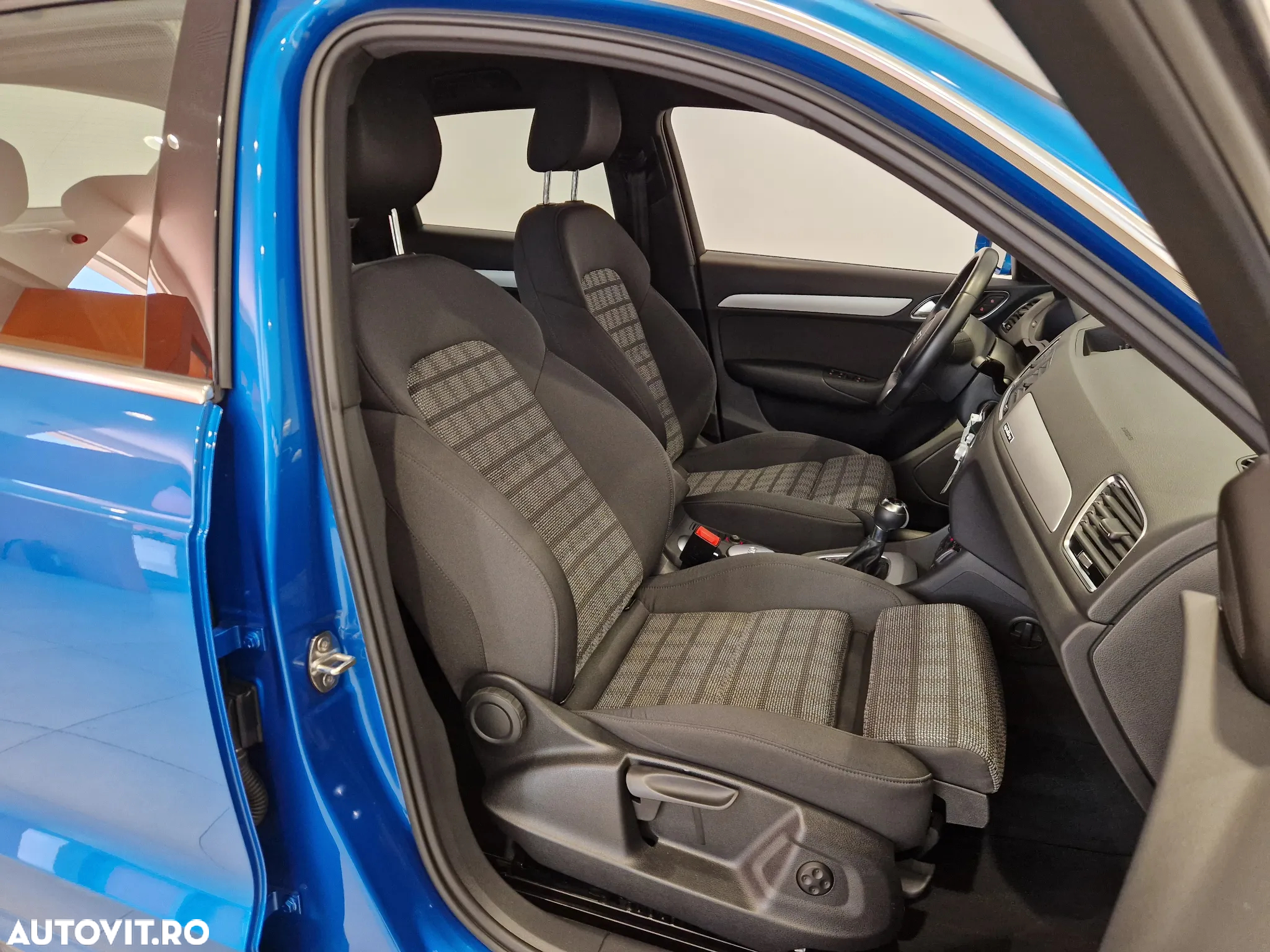 Audi Q3 2.0 TDI Quattro Stronic Sport - 13