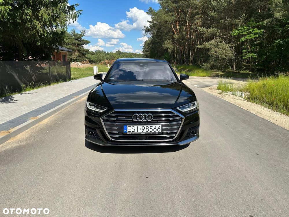 Audi A8 - 5