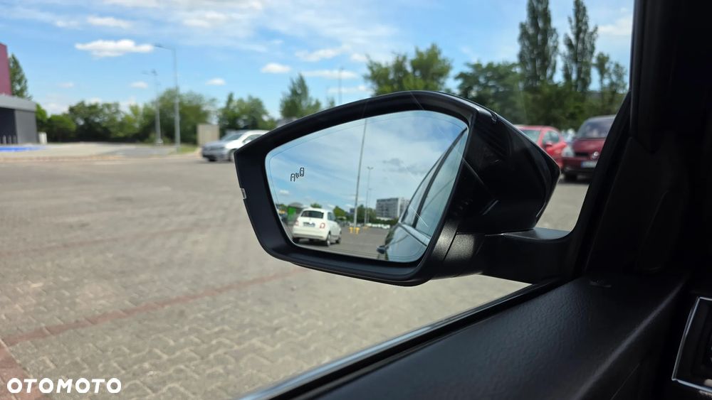 Skoda Superb 2.0 TSI 4x4 L&K DSG - 35