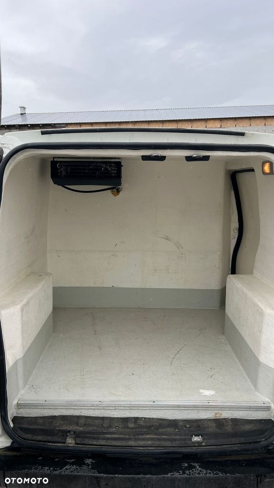 Fiat Fiorino Kombi Adventure - 6