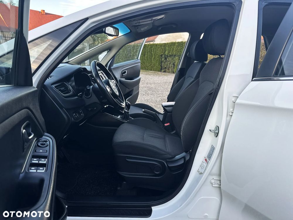 Kia Carens 1.7 CRDi Spirit - 19