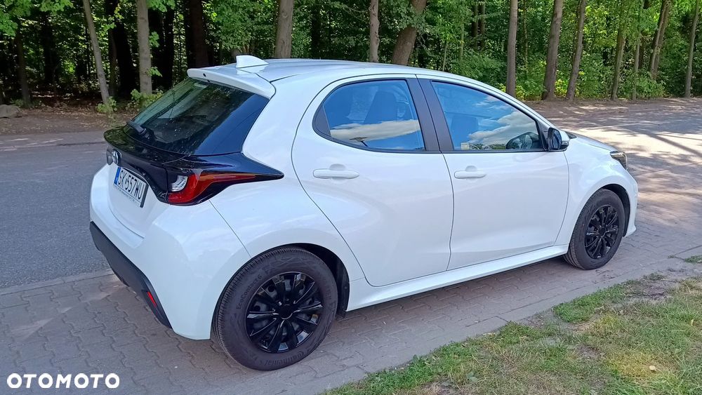 Toyota Yaris 1.5 Comfort CVT - 6