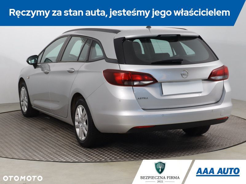Opel Astra - 6