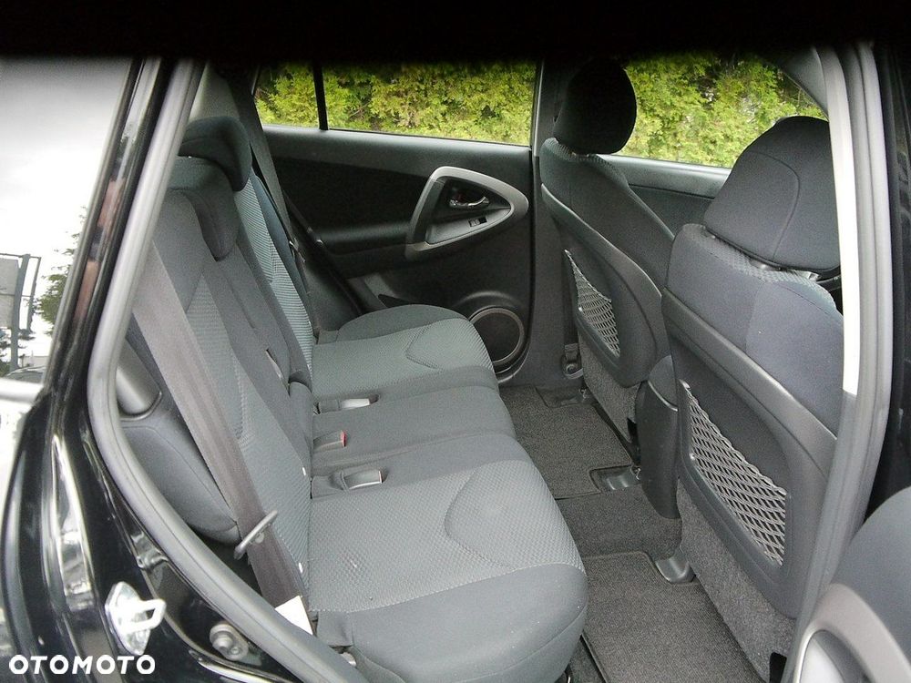 Toyota RAV4 2.0 VVT-i Luna - 25