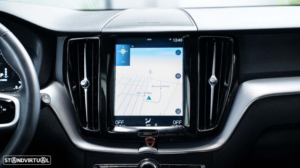 Volvo XC 60 2.0 T8 PHEV Polestar Engineered AWD - 32