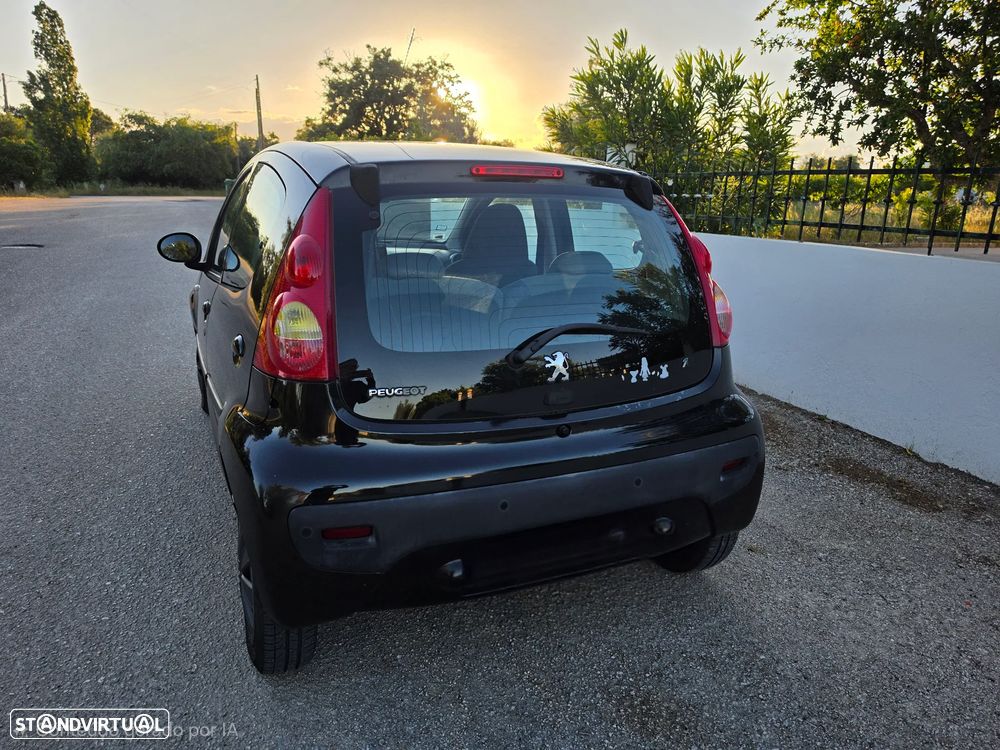 Peugeot 107 1.0 Trendy - 9