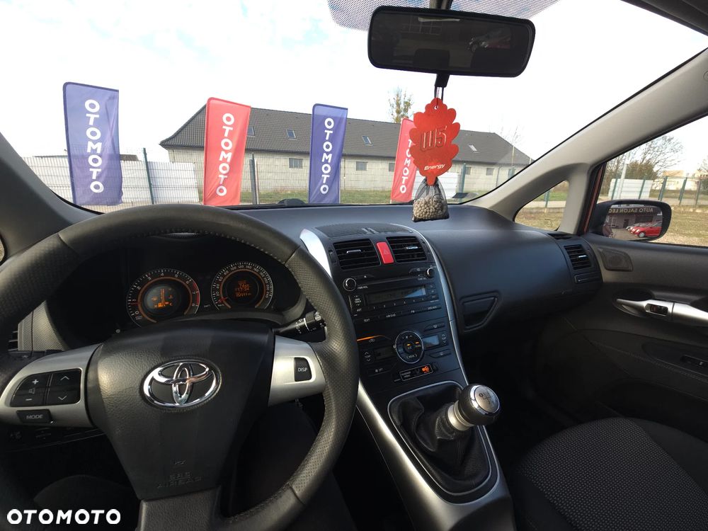 Toyota Auris 1.33 VVT-i Edition - 31