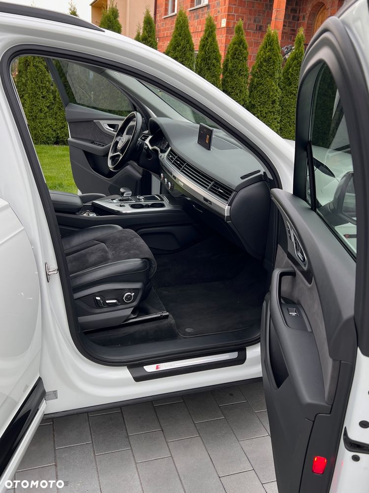 Audi Q7 3.0 TDI Quattro Tiptronic - 15