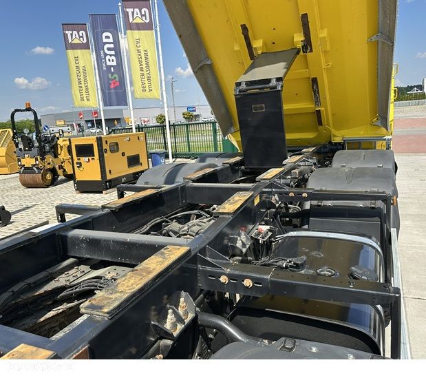MAN TGS 41.460 8X8 - 21